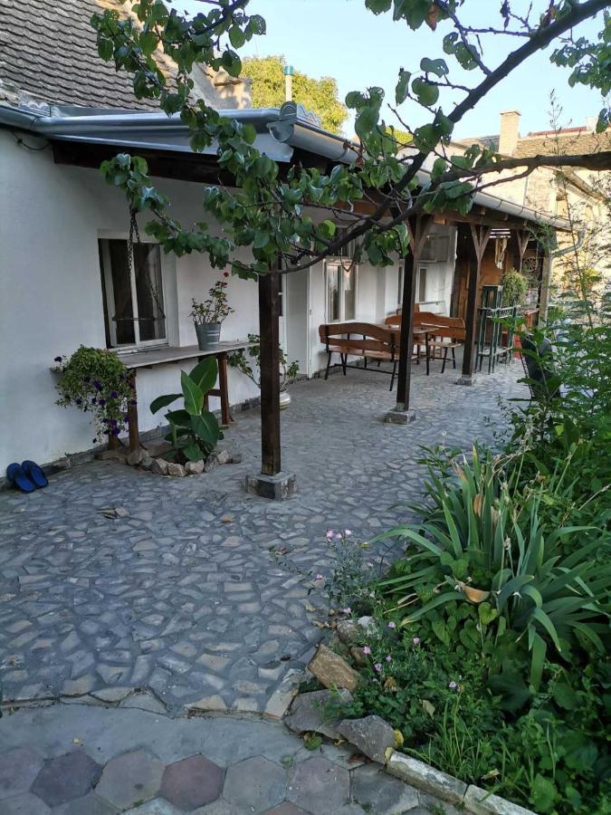 Somborski salas - strogi centar Exterior foto