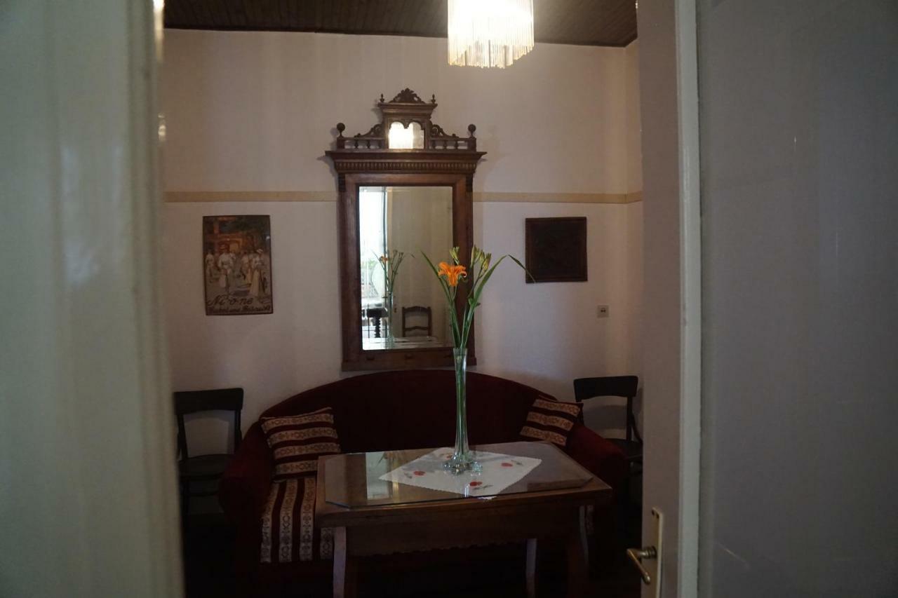 Somborski salas - strogi centar Exterior foto
